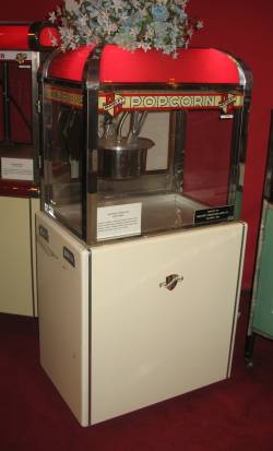 Manley Popcorn Machine 1948